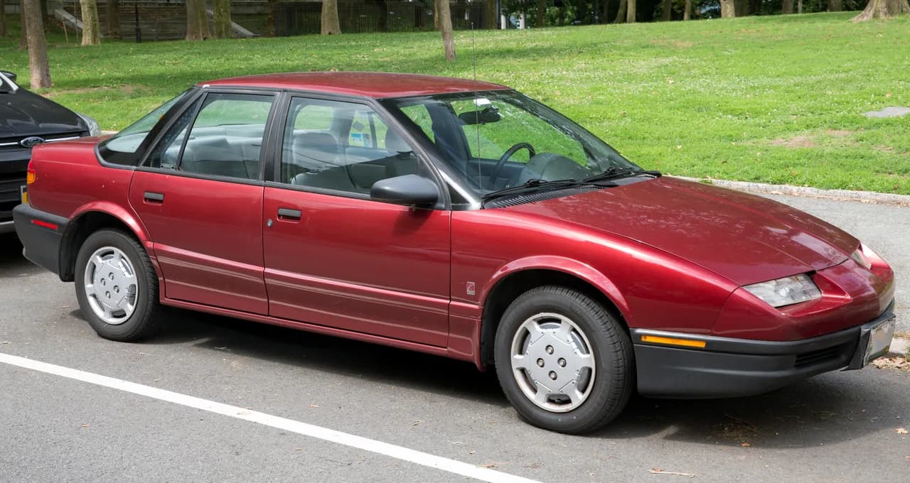 Saturn SL
